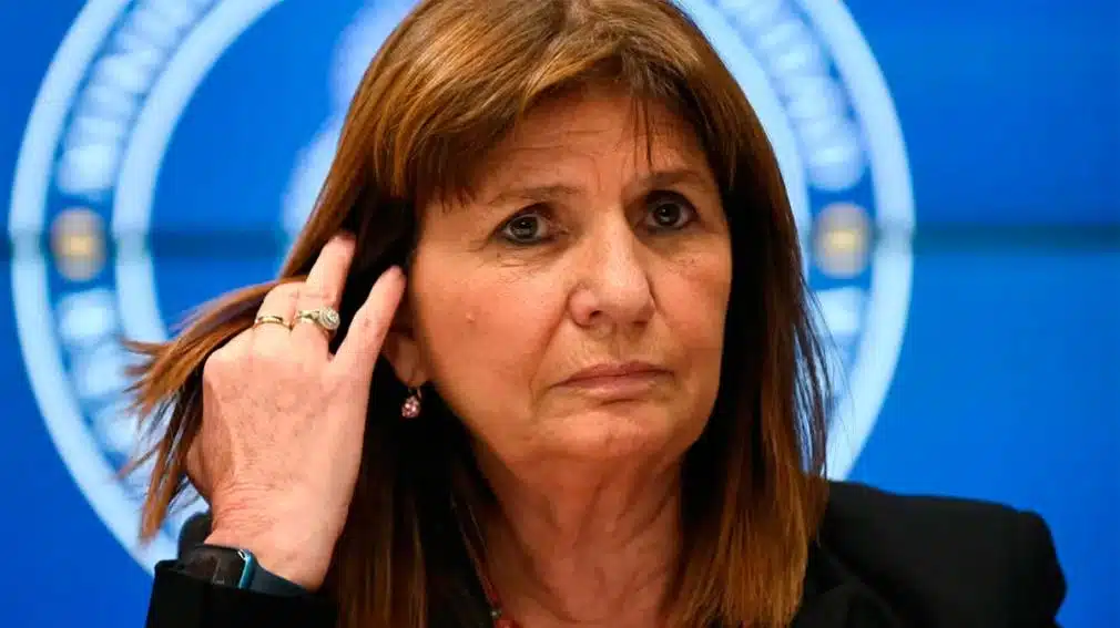 ministra Bullrich fusión pro LLA elecciones