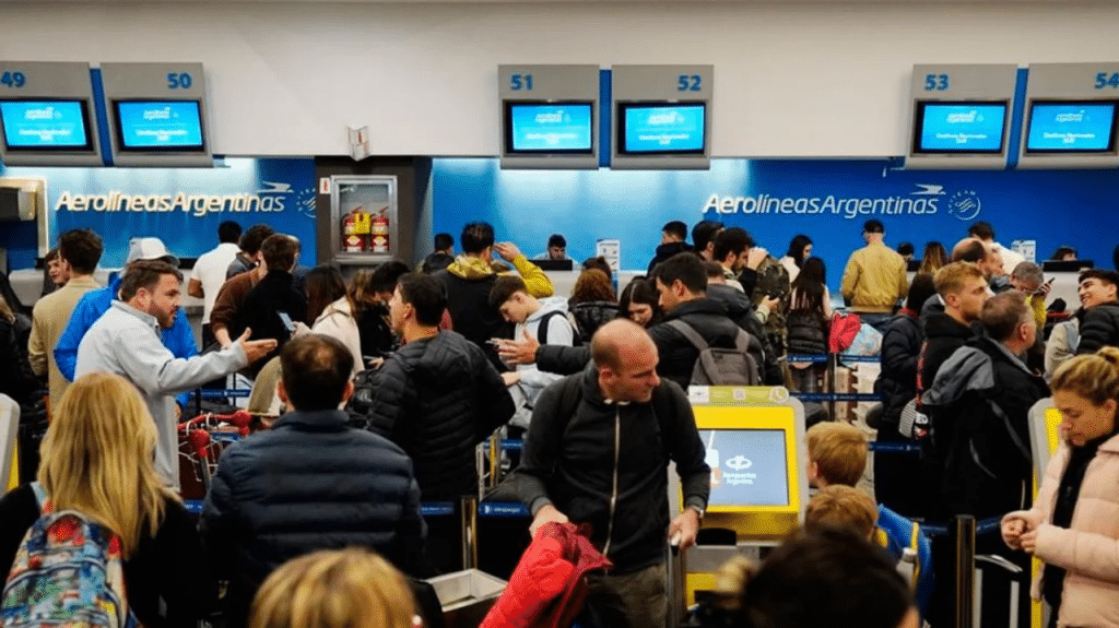 doble indemnización por demoras en aerolíneas fallo judicial