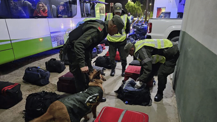 Tres Arroyos: secuestran más de 2 kilos de cocaína de máxima pureza en micro de larga distancia