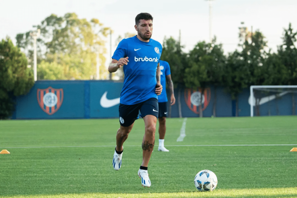 Fin de la novela: Eric Remedi está cada vez más lejos de renovar con San Lorenzo