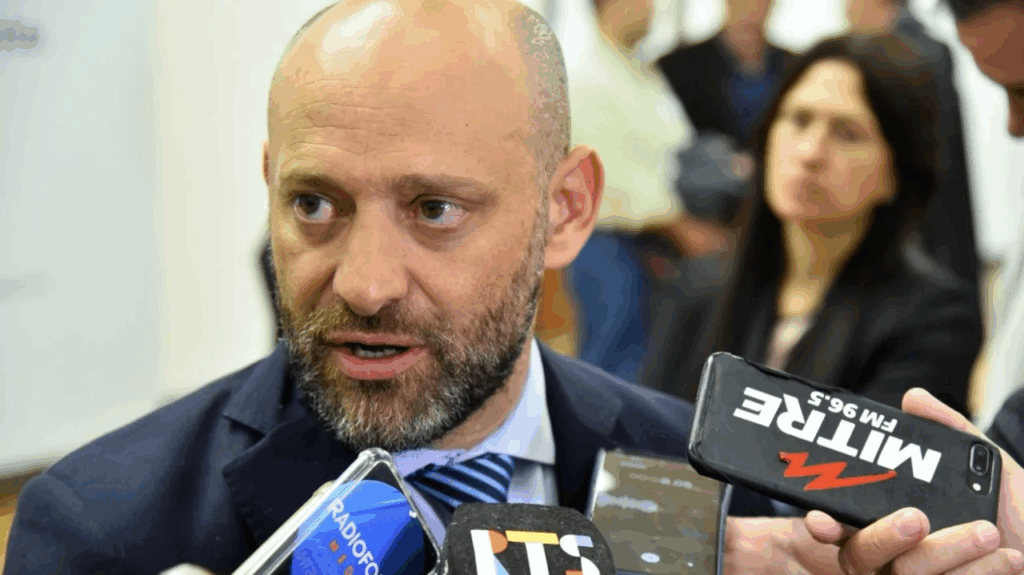 Santa Fe lanzó 27 líneas de crédito por $66.800 millones para el sector productivo y suma banca privada