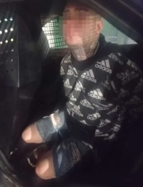Mendoza: capturaron a dos jóvenes de 25 años que atacaron con un cuchillo y una navaja a adolescentes