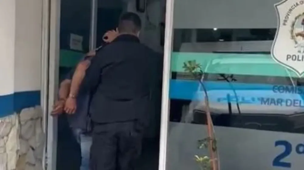Mar del Plata: detuvieron a un hombre que intentó asfixiar a su pareja en el macrocentro