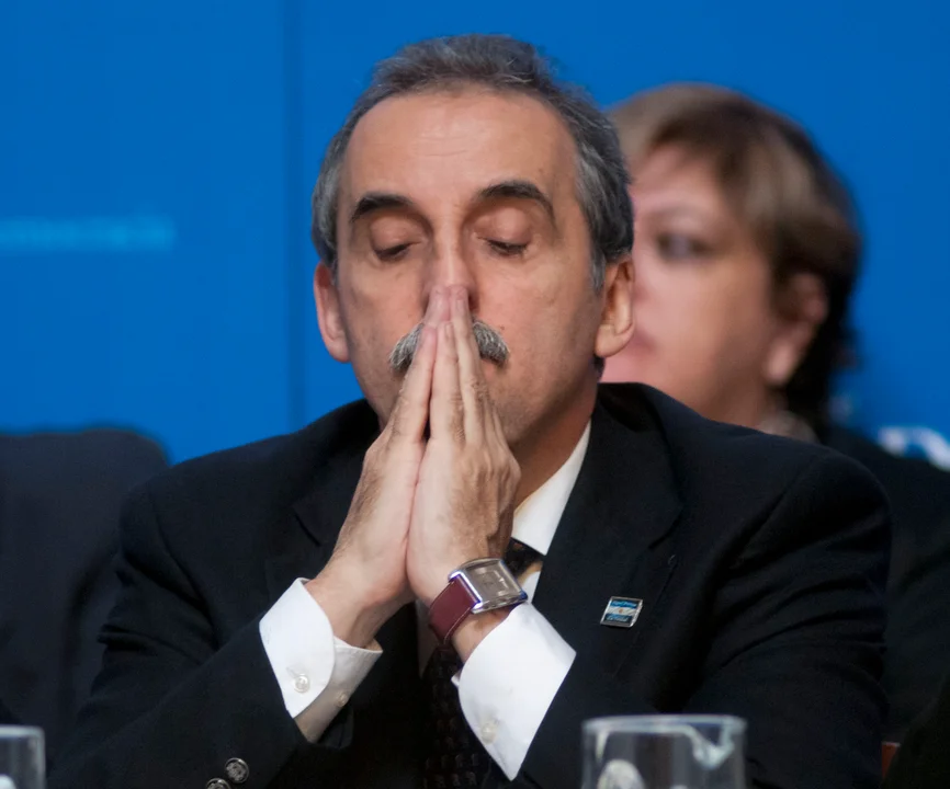 La Corte dejó firme dos condenas contra Guillermo Moreno y lo inhabilitó para ejercer cargos públicos