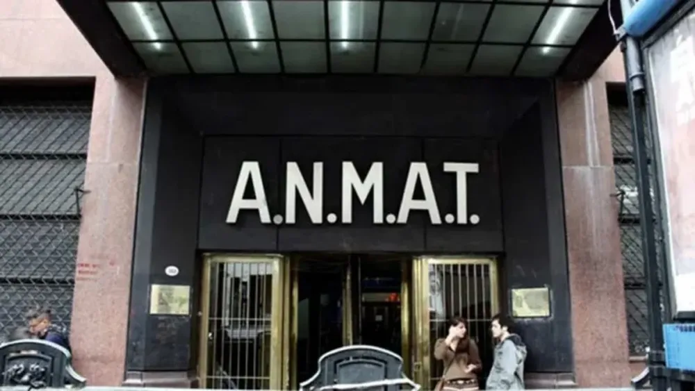 La Anmat dio de baja la habilitación de 54 droguerías en todo el país