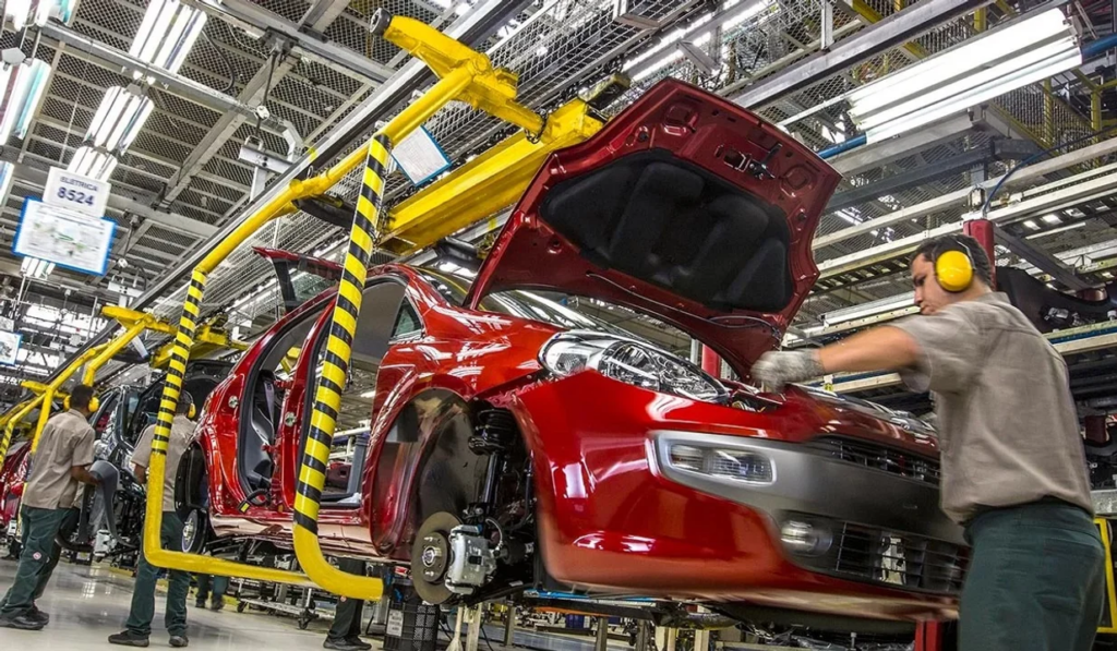 Fuerte caída en la producción y ventas automotrices: qué pasó