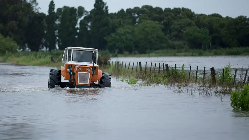 Alerta amarilla por tormentas en la provincia: advierten por lluvias intensas y riesgo de inundaciones